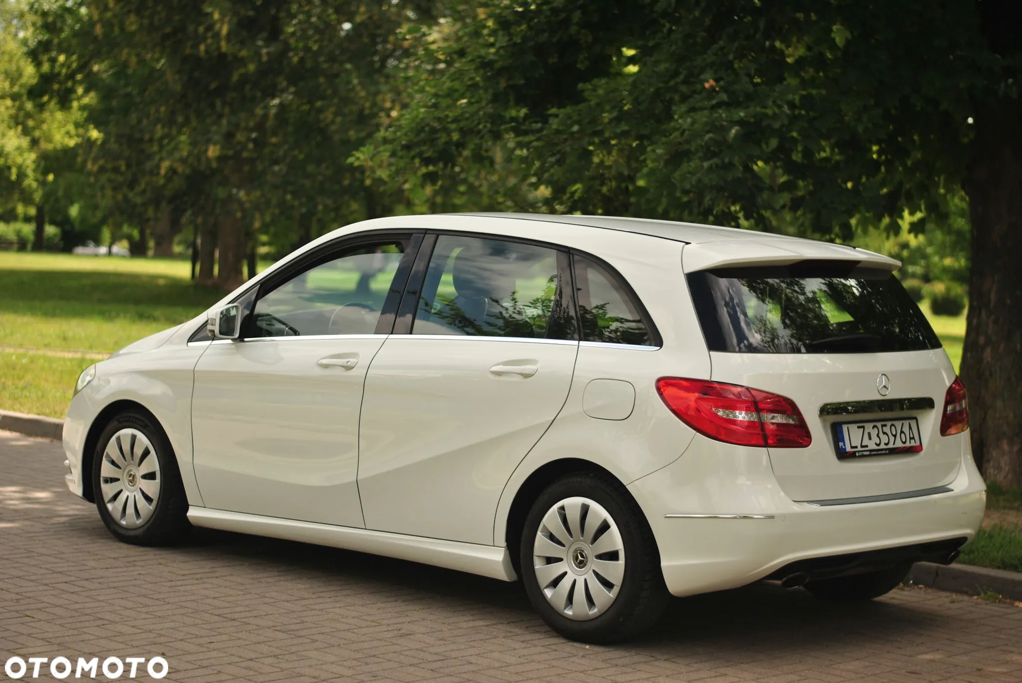 Mercedes-Benz Klasa B 180 (BlueEFFICIENCY) - 5