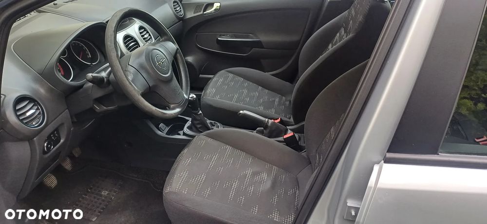 Opel Corsa - 9