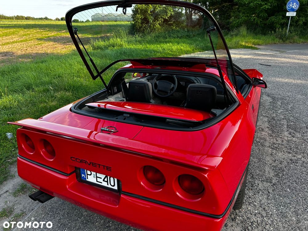 Chevrolet Corvette - 8