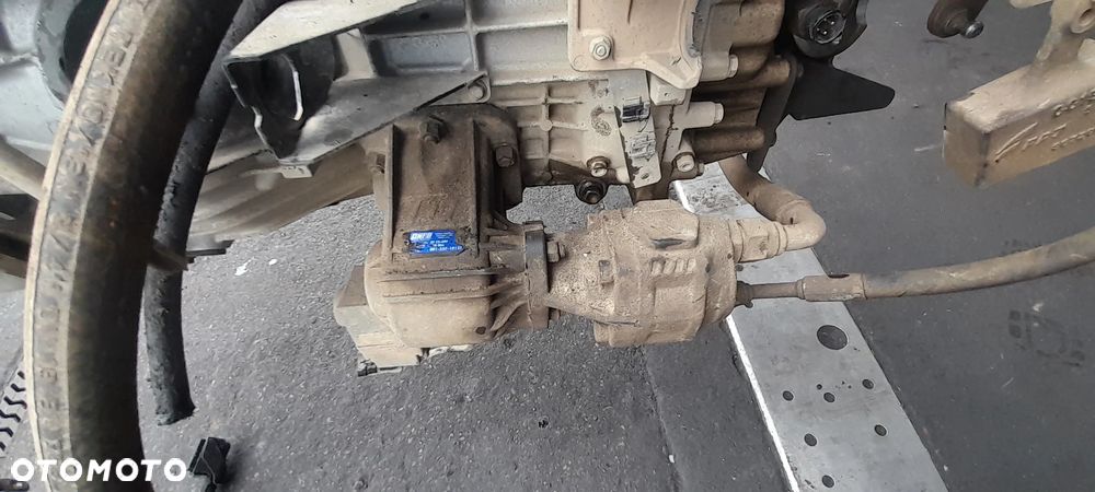 Przystawka odbioru mocy Iveco Daily 2.3 z silnika EURO 5 ZF5S-200 !! - 1