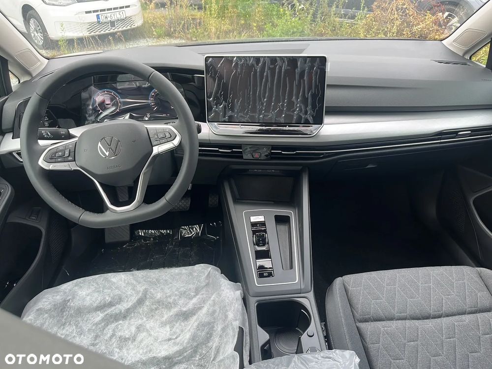 Volkswagen Golf VIII 1.5 eTSI EVO Life DSG - 7