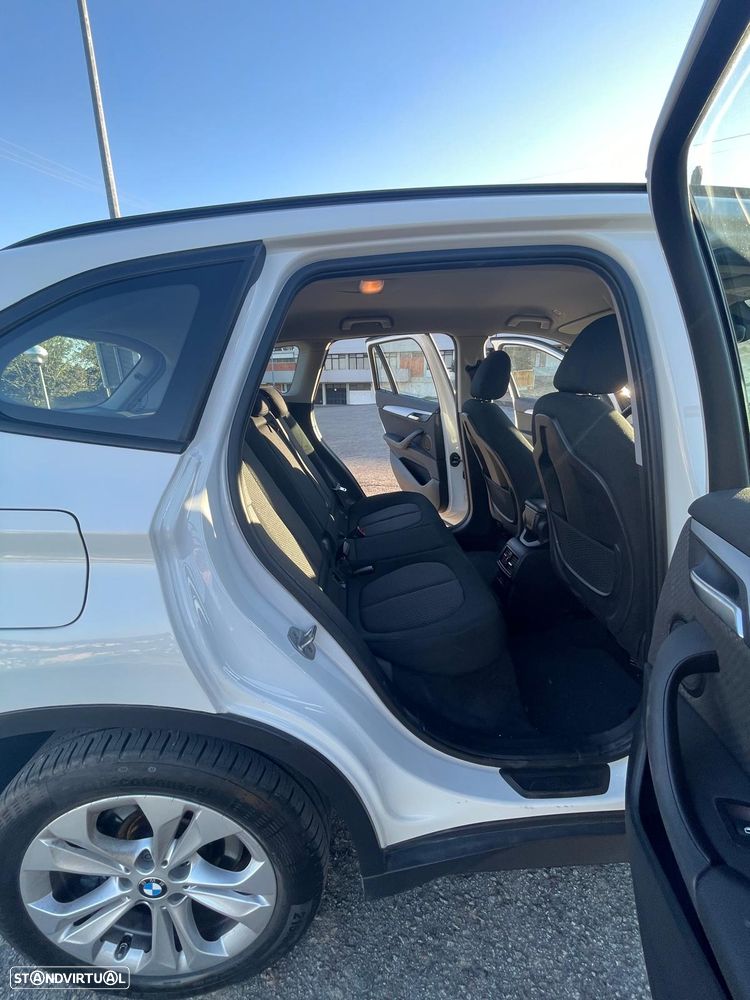 BMW X1 xDrive25e Advantage - 10