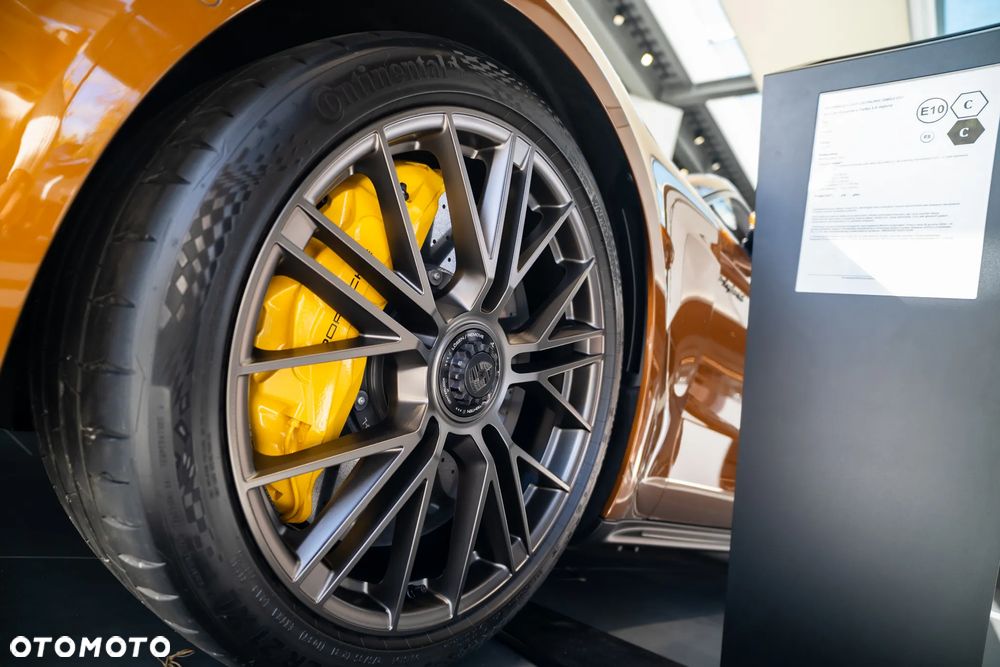 Porsche Panamera Turbo S E-Hybrid PHEV - 30