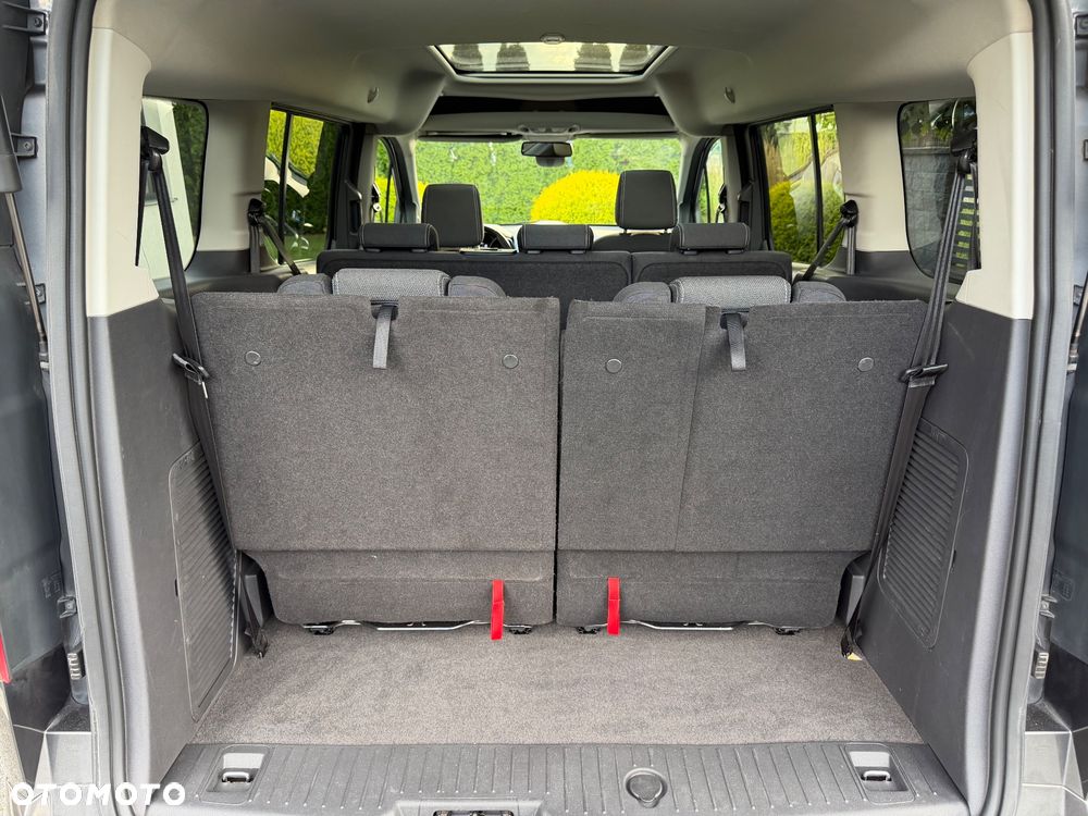 Ford Tourneo Connect Grand - 30