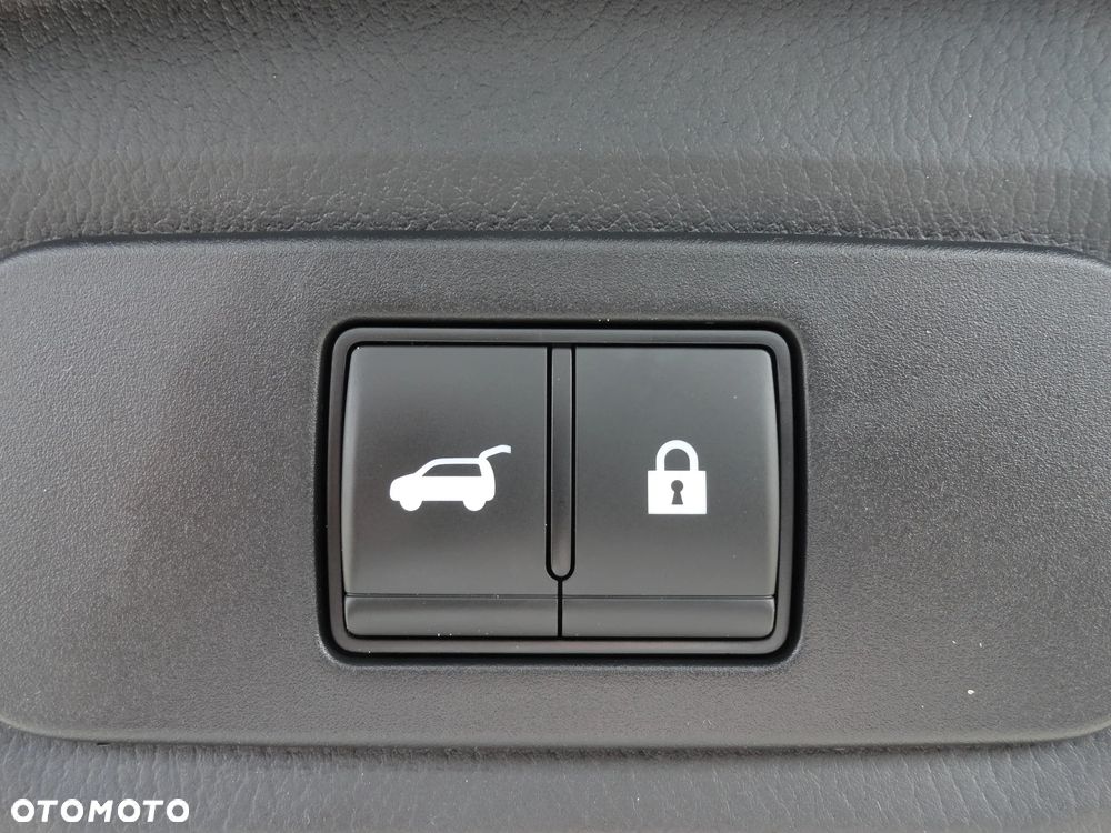 Nissan Qashqai 1.3 DIG-T MHEV Xtronic Tekna - 31