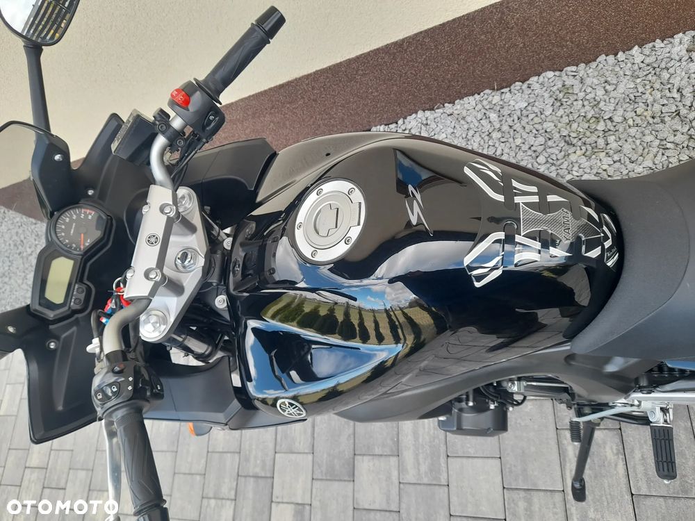 Yamaha FZ6 - 21