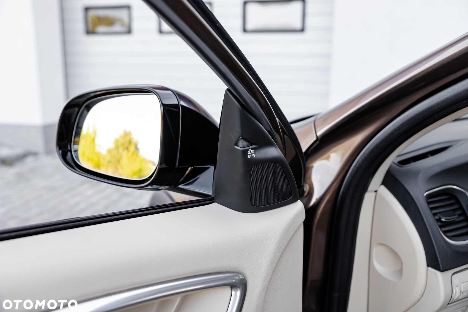 Volvo V60 Cross Country T5 Geartronic Summum - 24
