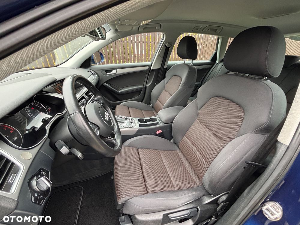Audi A4 Allroad - 16