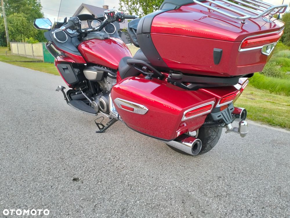 Yamaha Venture - 9