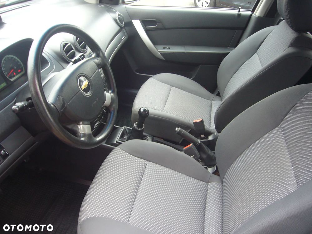 Chevrolet Aveo 1.2 16V Base+ / Classic+ - 11
