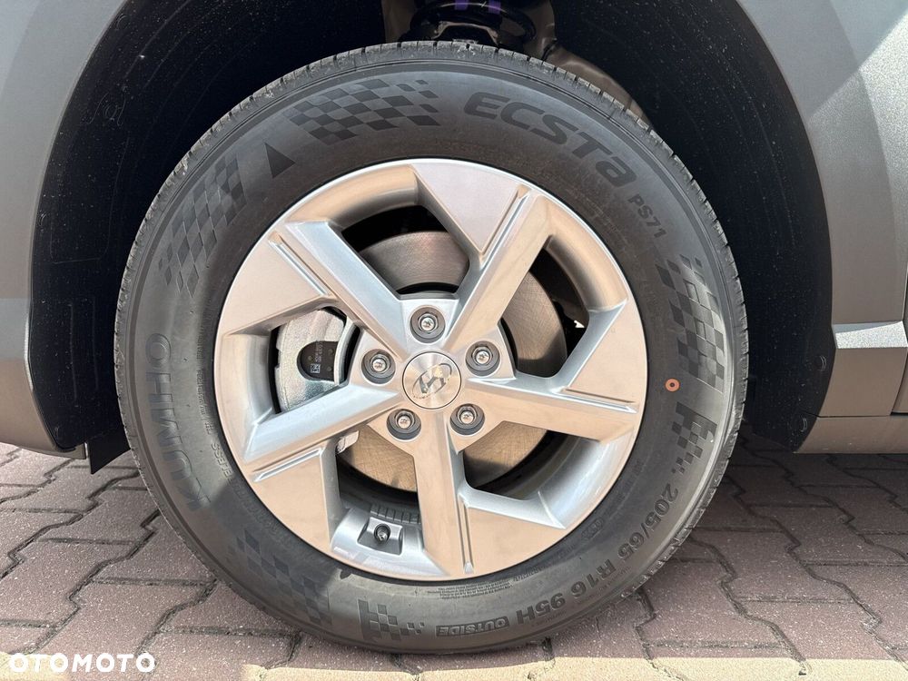 Hyundai Kona 1.6 GDI Hybrid Smart DCT - 19