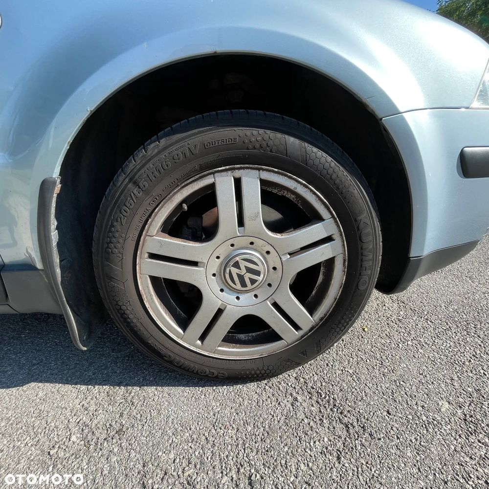 Volkswagen Passat 1.8T Comfortline - 32