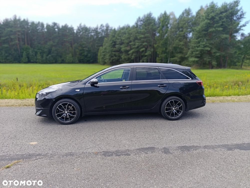 Kia Ceed 1.6 CRDi mHEV Business Line DCT - 3