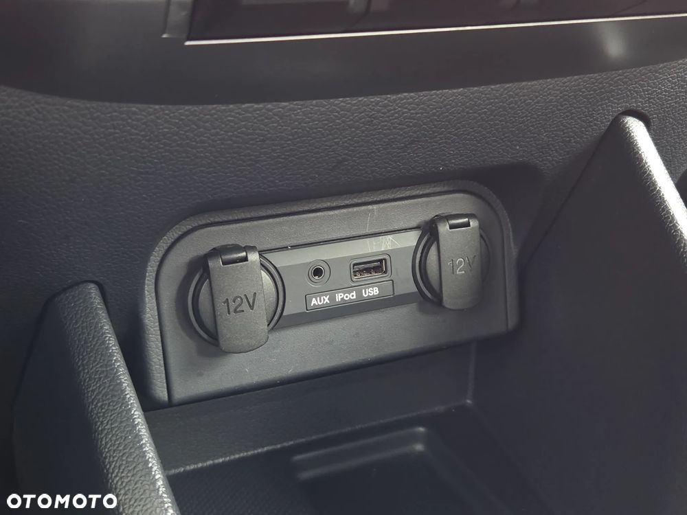 Kia Rio - 10