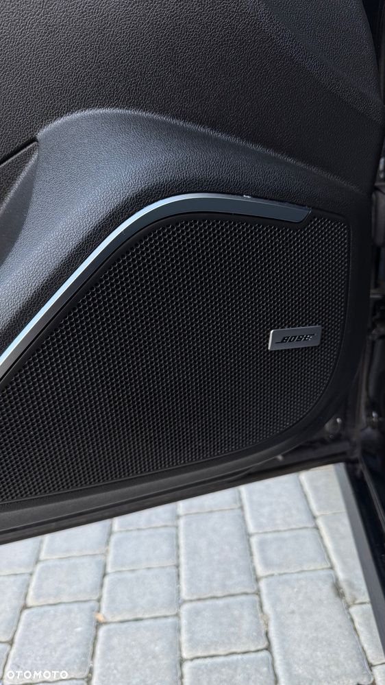 Renault Megane ENERGY dCi 110 EDC BOSE EDITION - 13