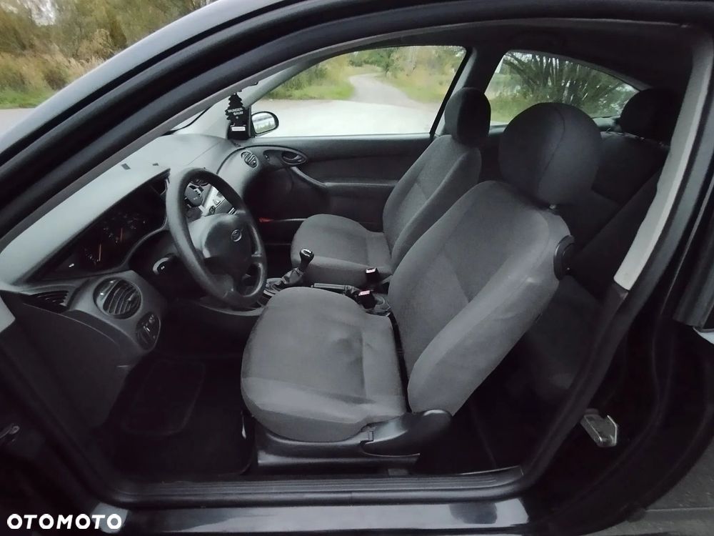 Ford Focus 1.6 16V Trend - 5