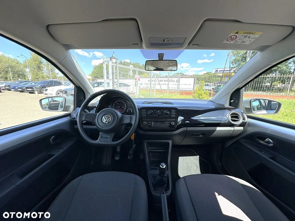 Volkswagen up! 1.0 move - 17