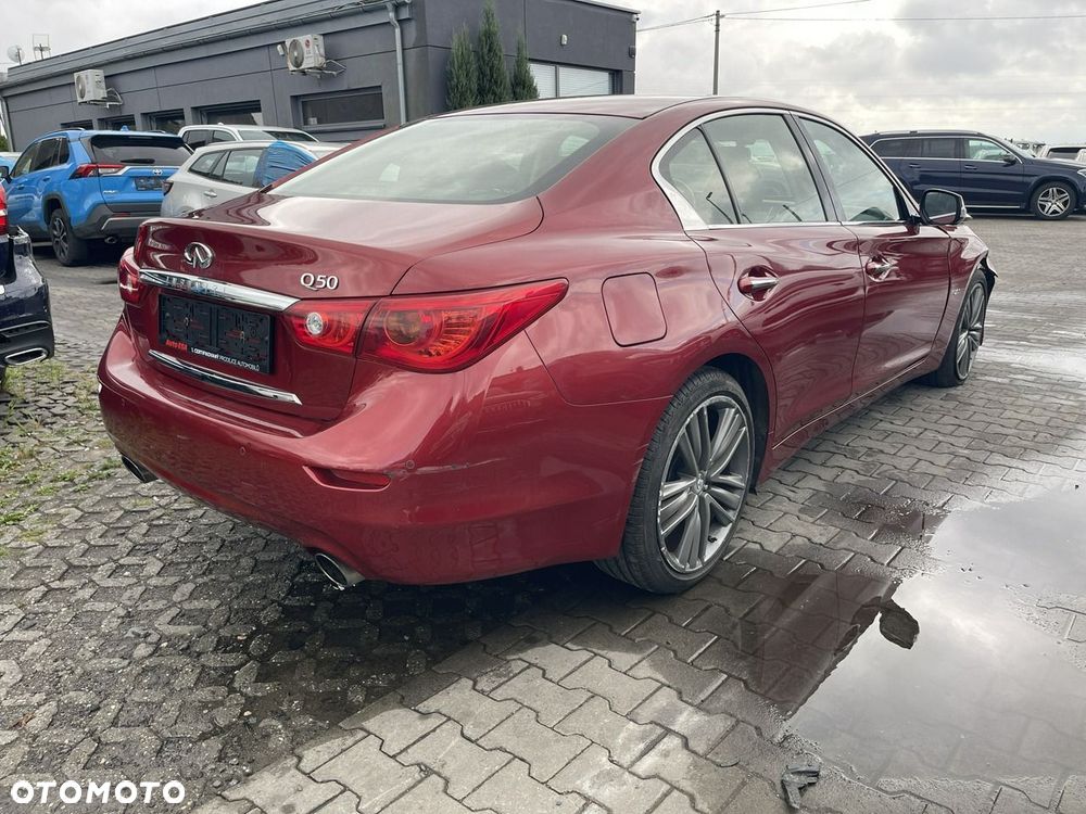 Infiniti Q50 2.0t Premium Executive - 4