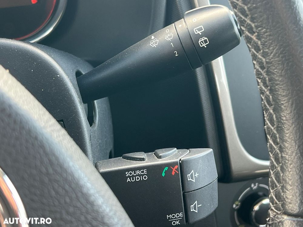 Dacia Sandero Stepway 0.9 TCe - 18