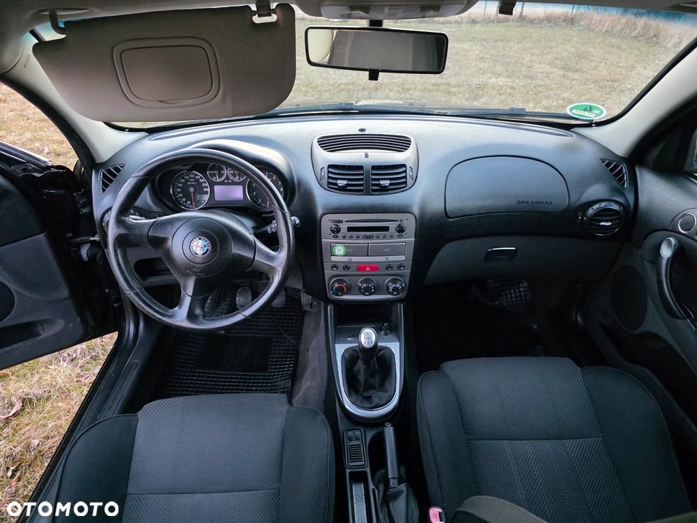 Alfa Romeo 147 1.6 Twin Spark 16V Moving - 19