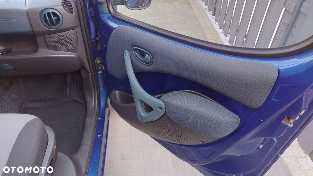 Fiat Doblo 1.6 16V Family - 20