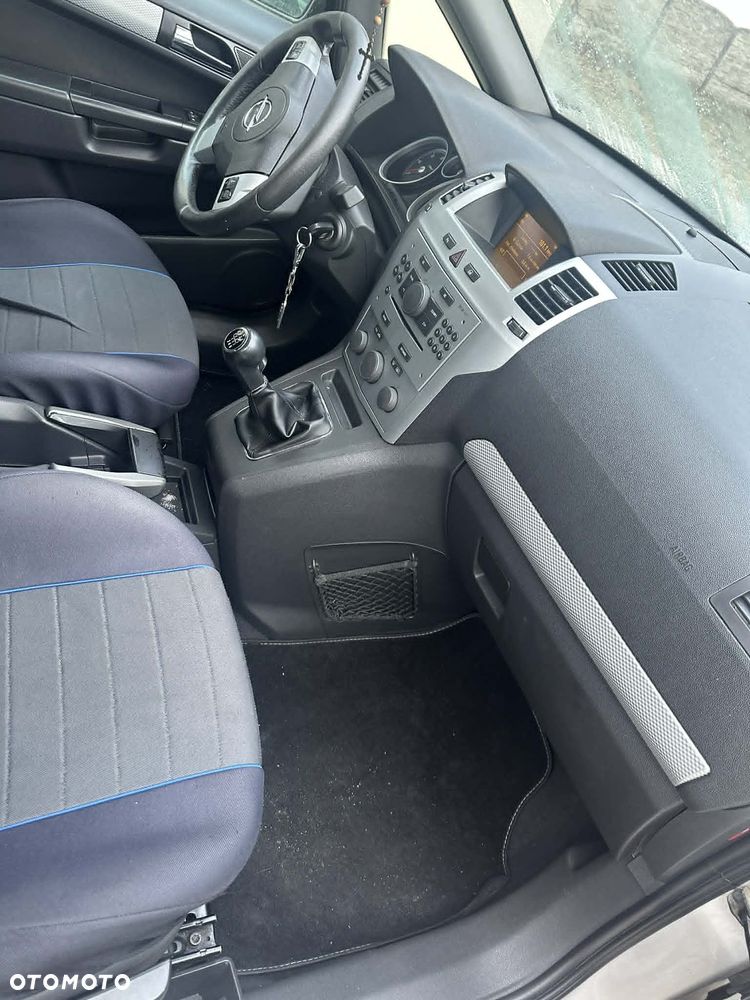 Opel Zafira 1.9 CDTI Elegance - 6