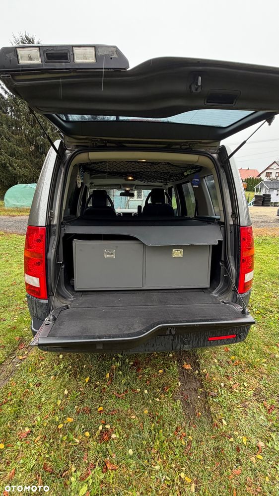 Land Rover Discovery - 5