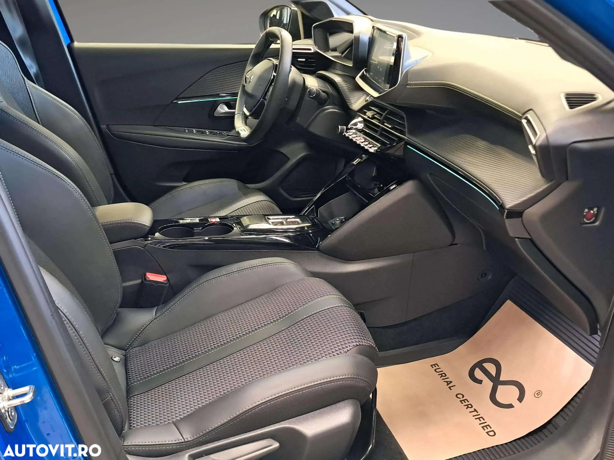 Peugeot 208 e-208 GT - 7