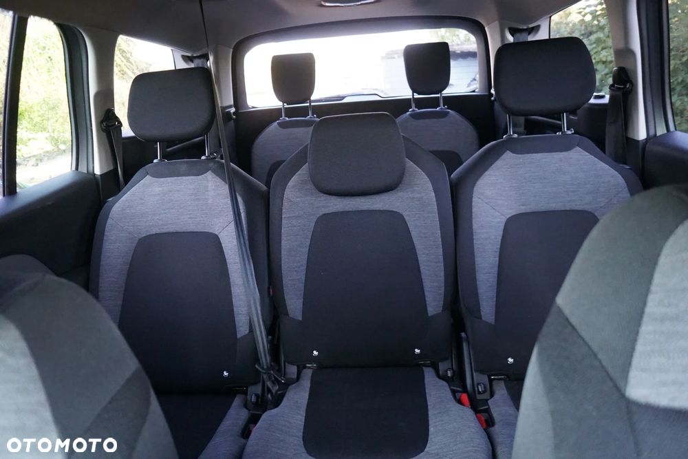 Citroën C4 Grand Picasso - 10