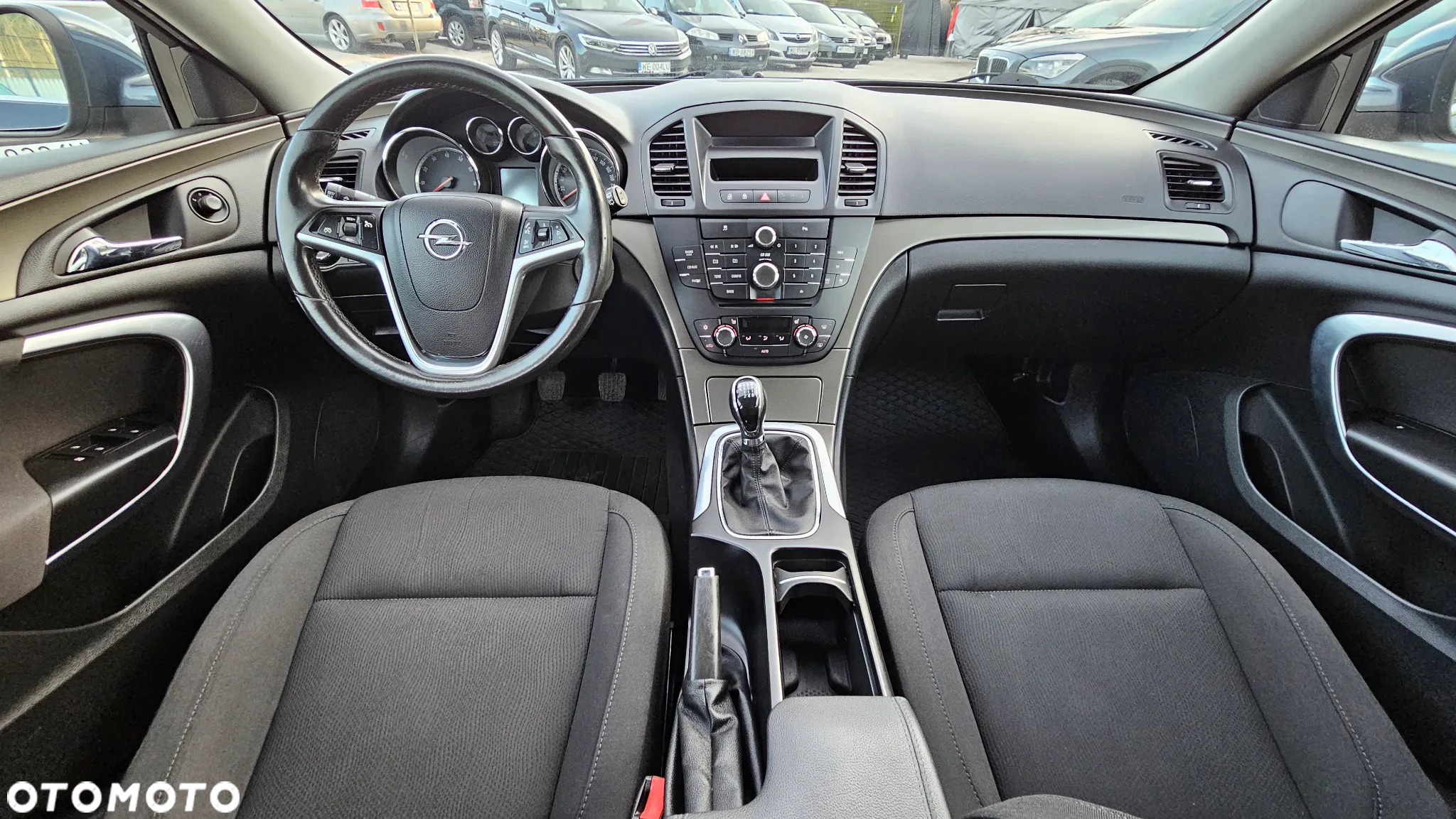 Opel Insignia 1.8 Sport - 16