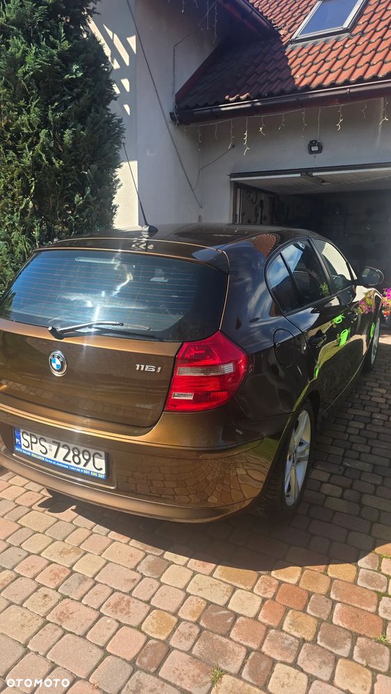 BMW Seria 1 116i - 5