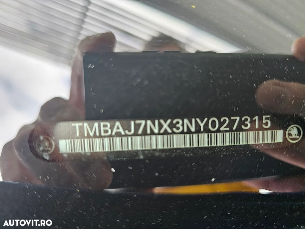 Skoda Octavia 2.0 TDI DSG Ambition - 28