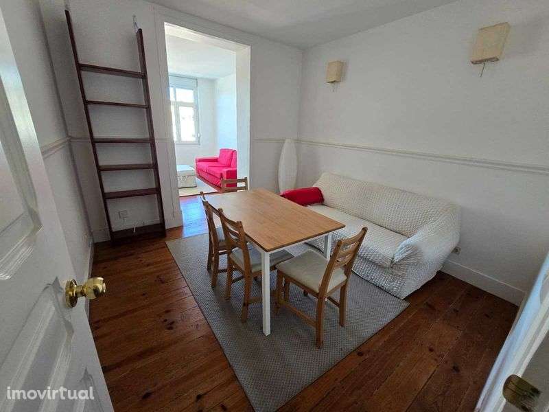 T-2 mobilado e equipado em Campolide, Lisboa - Grande imagem: 5/12