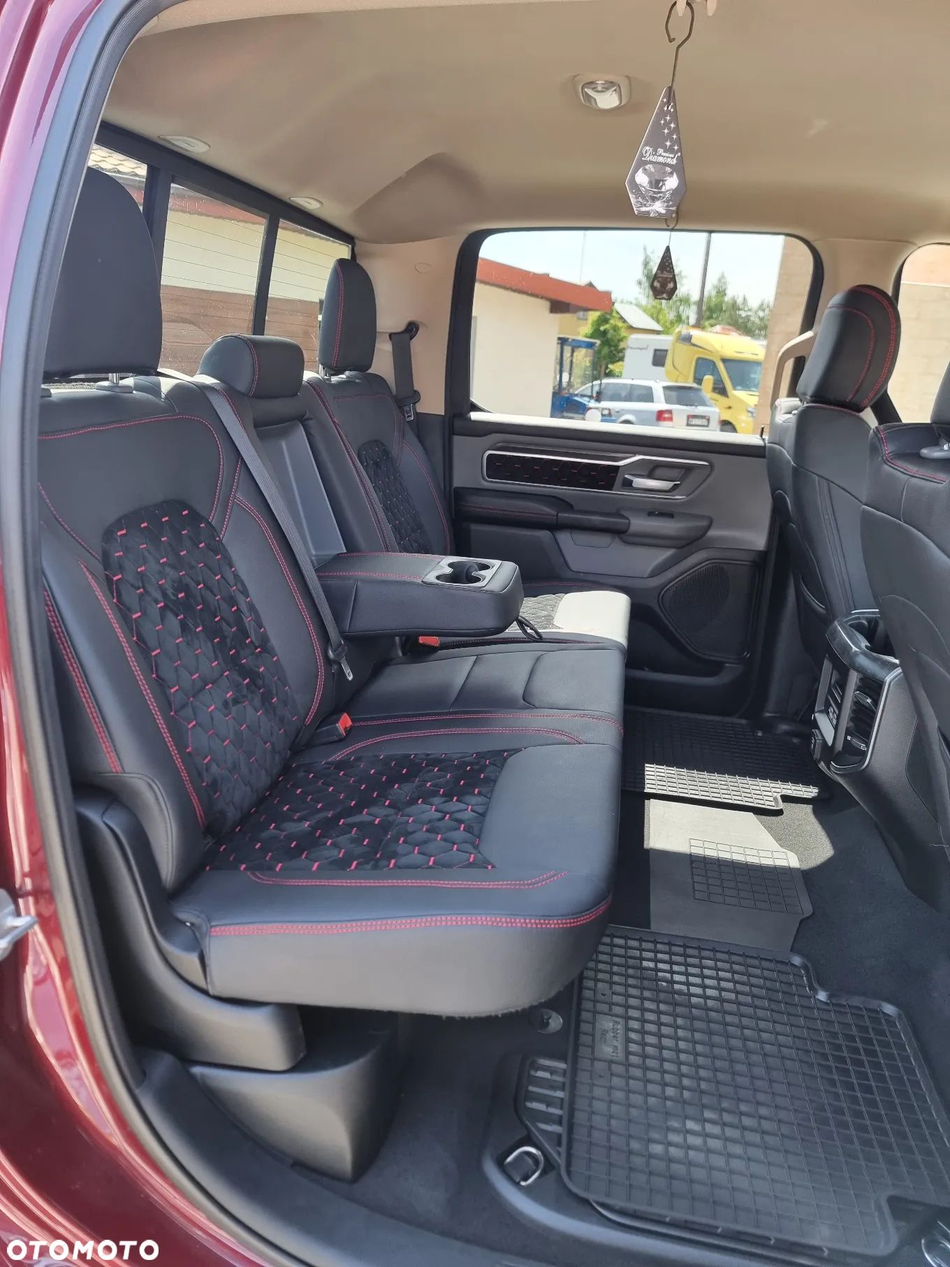 RAM 1500 - 31