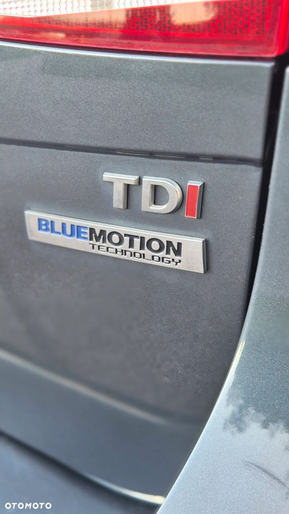 Volkswagen Passat 1.6 TDI BlueMotion - 6