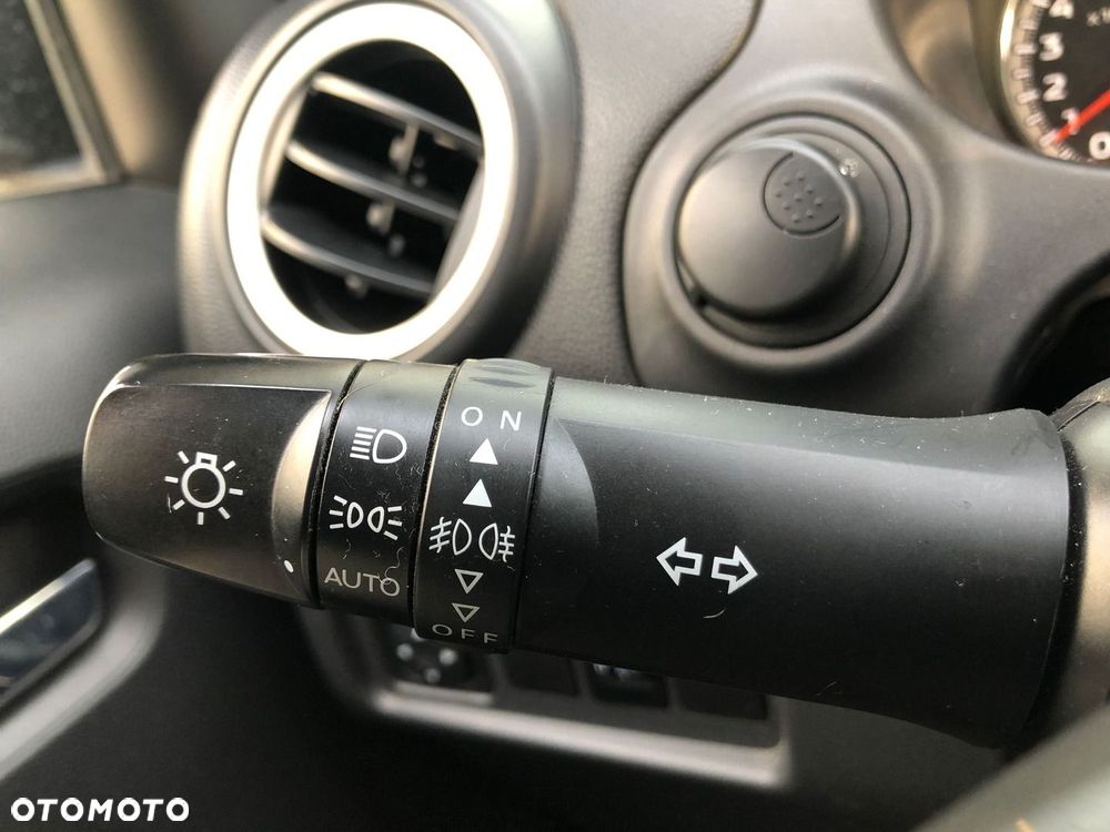 Mitsubishi Space Star - 21