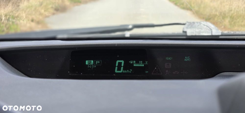 Toyota Prius 1.5 VVT-i Sol - 16
