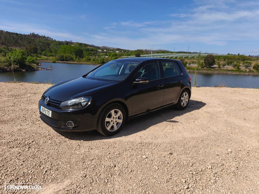 VW Golf 1.6 TDi DPF BlueMotion - 1