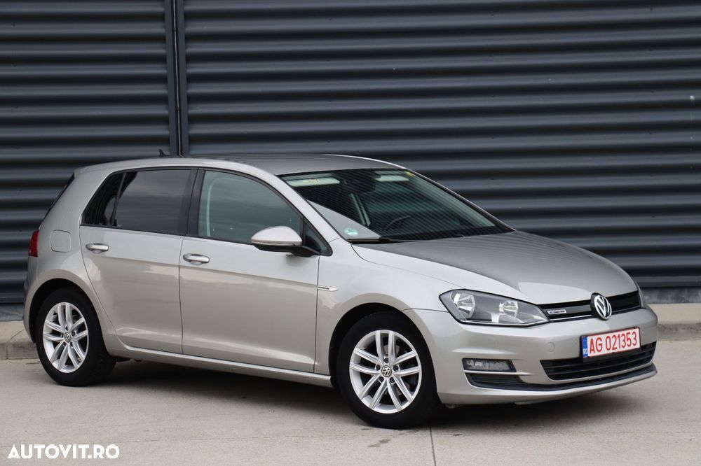 Volkswagen Golf 1.0 TSI Trendline - 2
