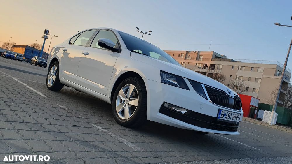 Skoda Octavia 1.6 TDI Style - 32