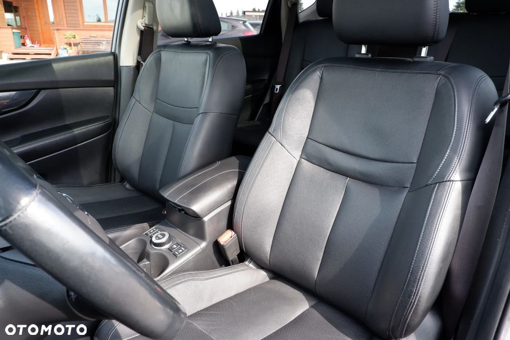 Nissan X-Trail 2.0 dCi ALL-MODE 4x4i Xtronic Tekna - 28