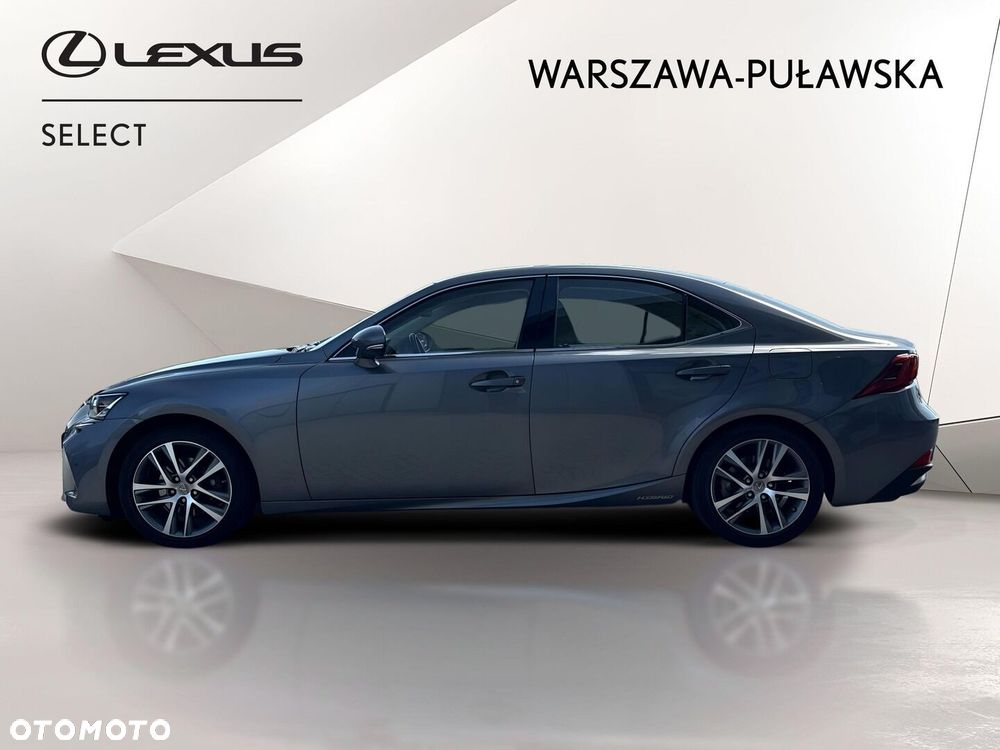 Lexus IS - 4