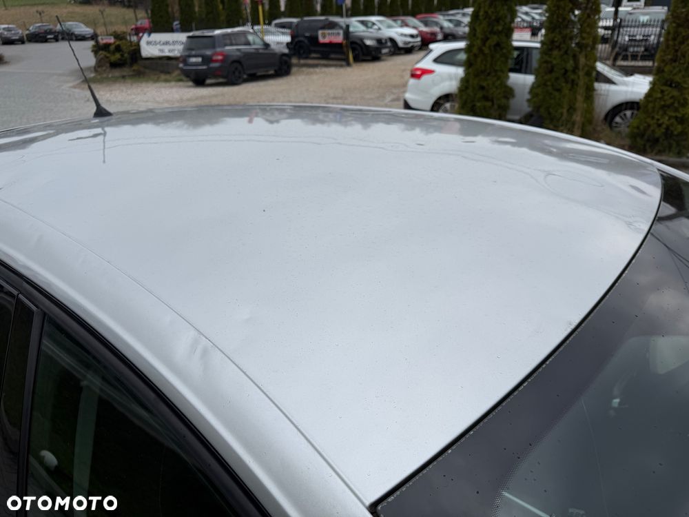 Renault Megane 1.5 dCi Energy Limited EU6 - 13