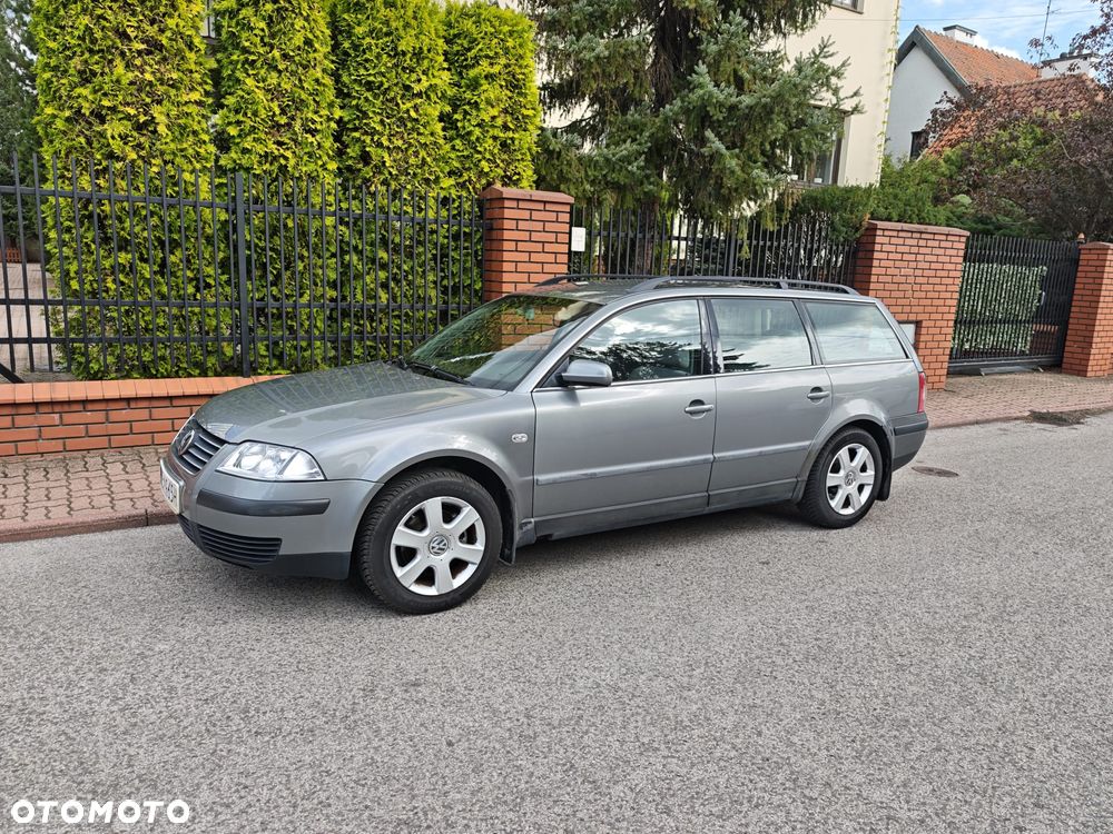 Volkswagen Passat 1.8T Comfortline - 16