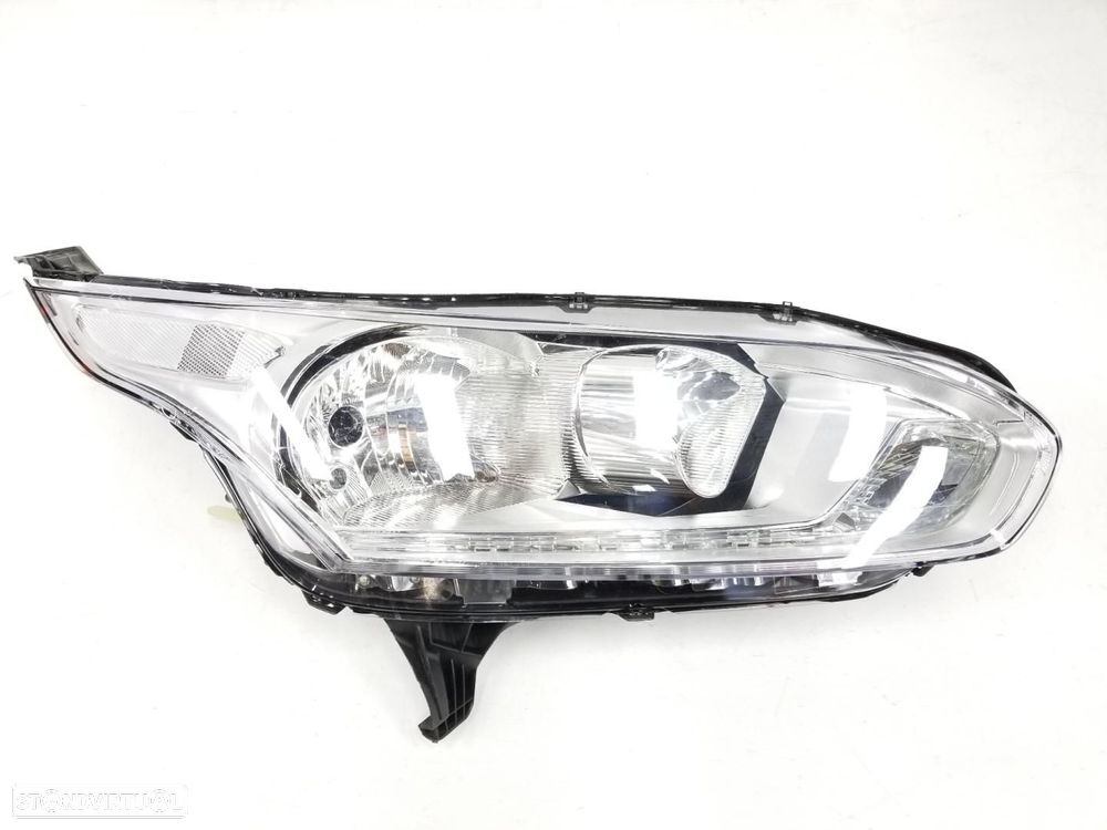 FAROL DIREITO FORD FIESTA CNN - 1