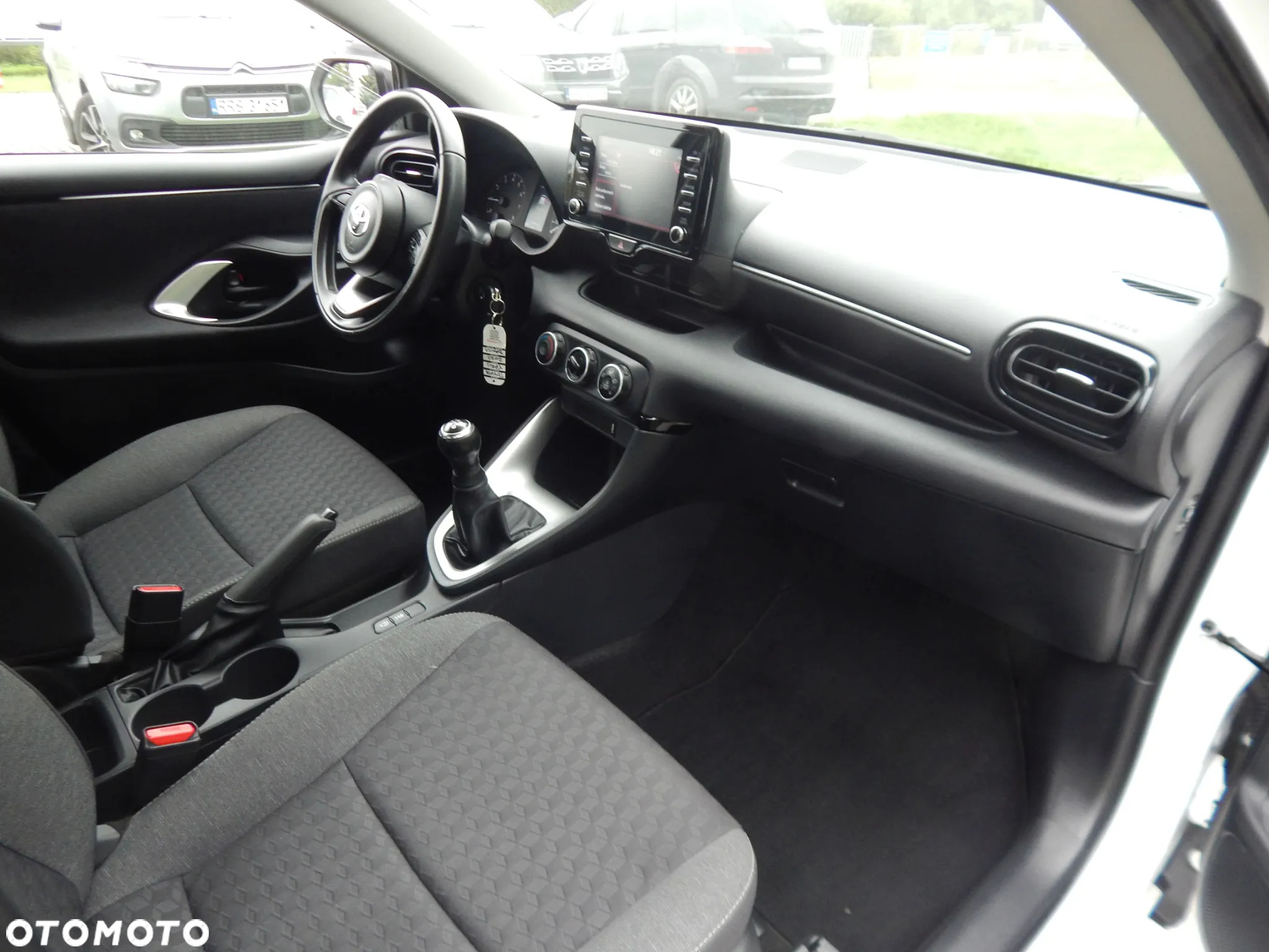 Toyota Yaris 1.0 Comfort - 16