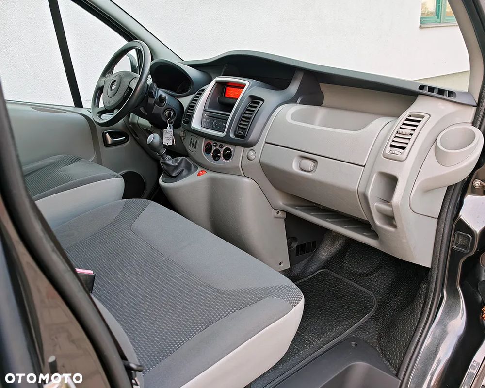 Opel VIVARO L2 - 12