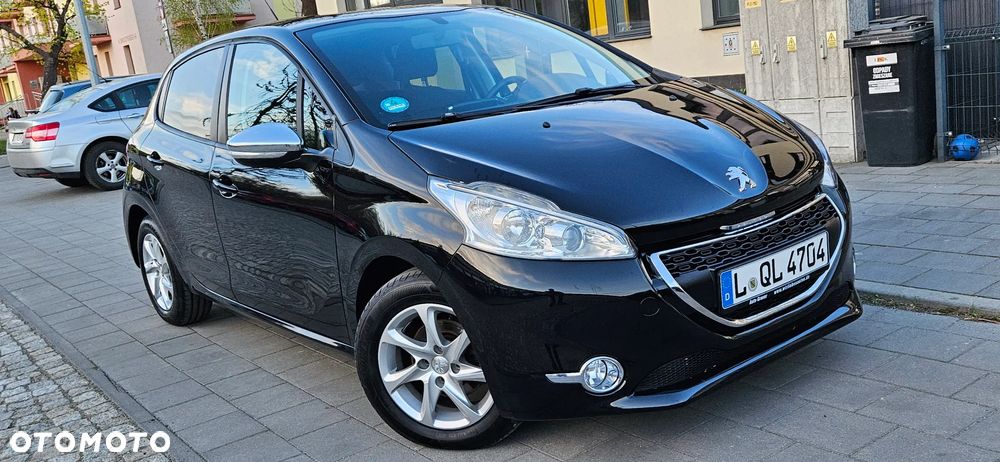 Peugeot 208 82 VTI Style - 16