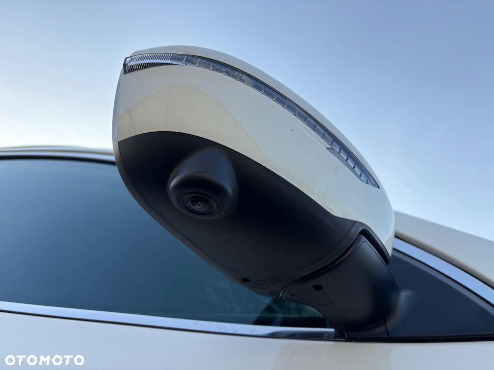 Nissan Qashqai 1.6 DCi ALL-MODE 4x4i TEKNA - 17