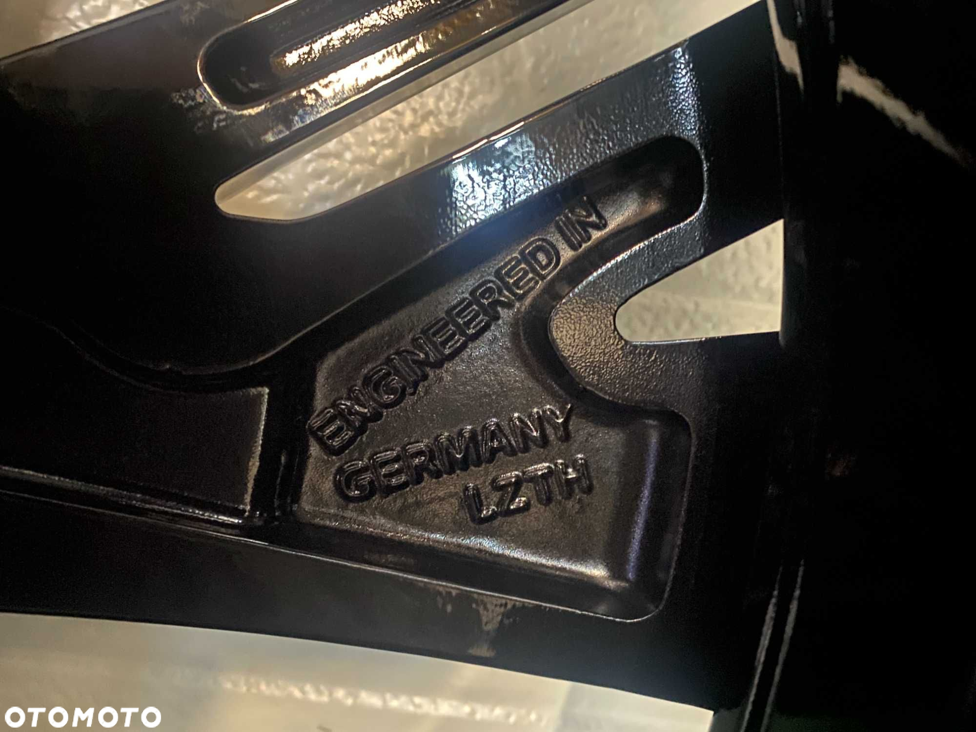 Alufelgi 19 5x112 Et30 Audi A3 A4 B9 A5 A6 C8 C7 A7 A8 D5 Q3 Q5 S3 S5 - 5